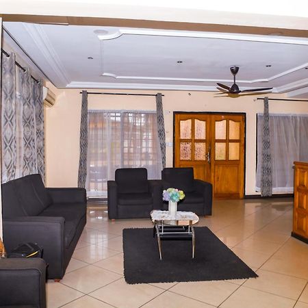 Jenos Hotels Accra Esterno foto