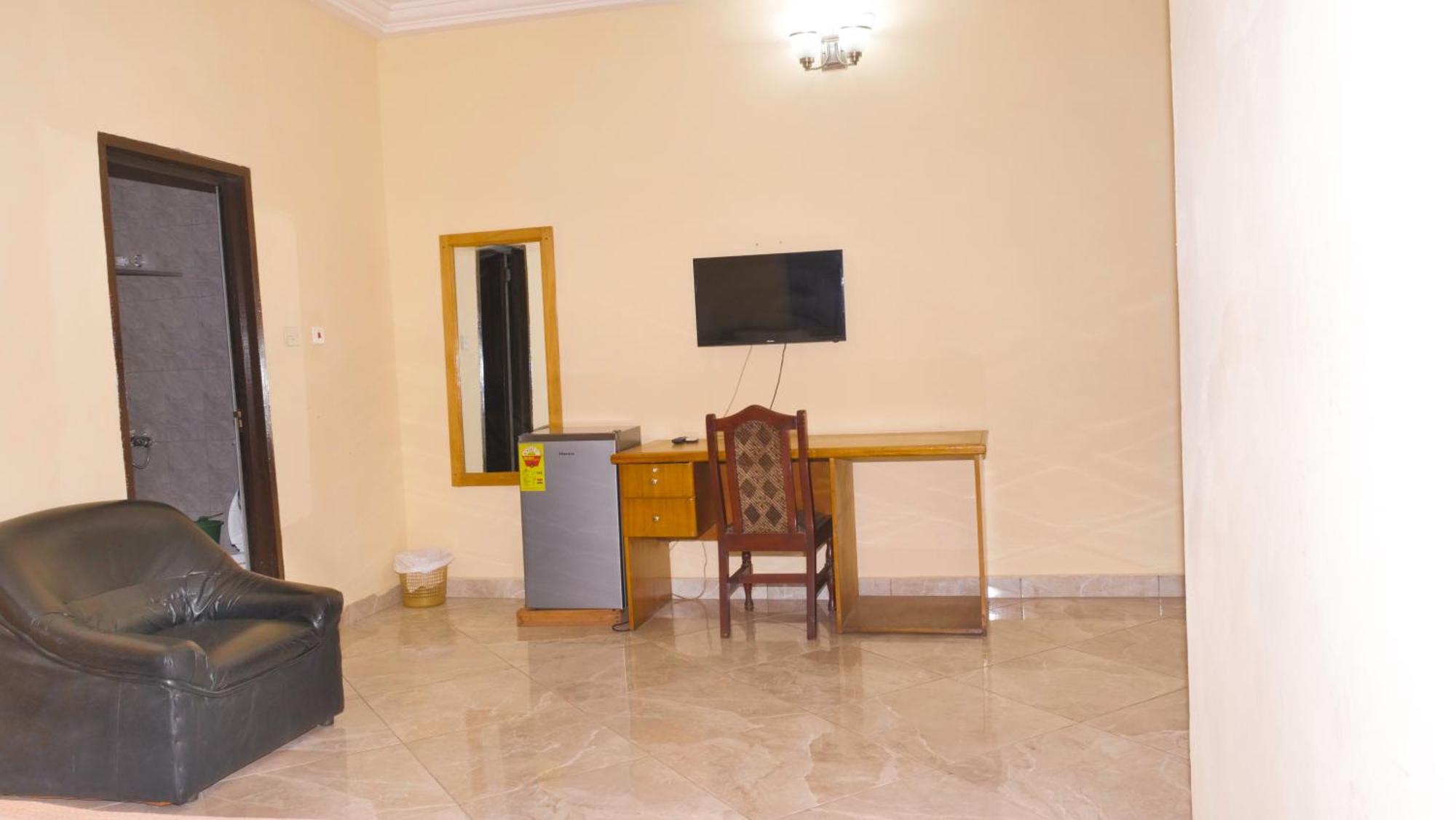 Jenos Hotels Accra Esterno foto