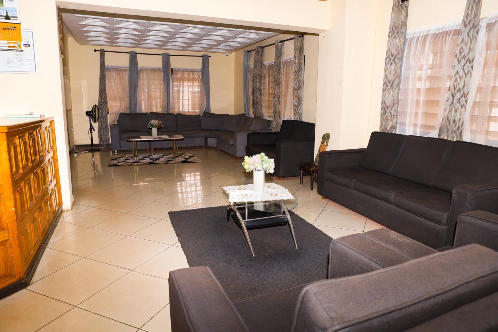 Jenos Hotels Accra Esterno foto