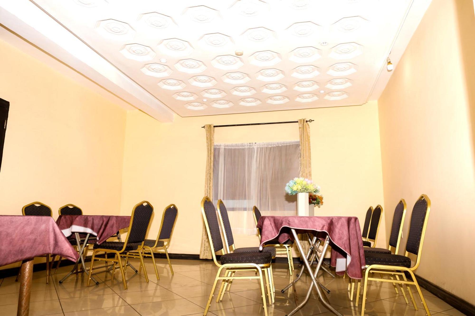 Jenos Hotels Accra Esterno foto