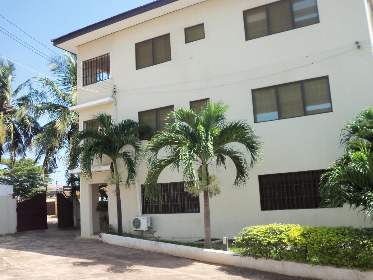 Jenos Hotels Accra Esterno foto