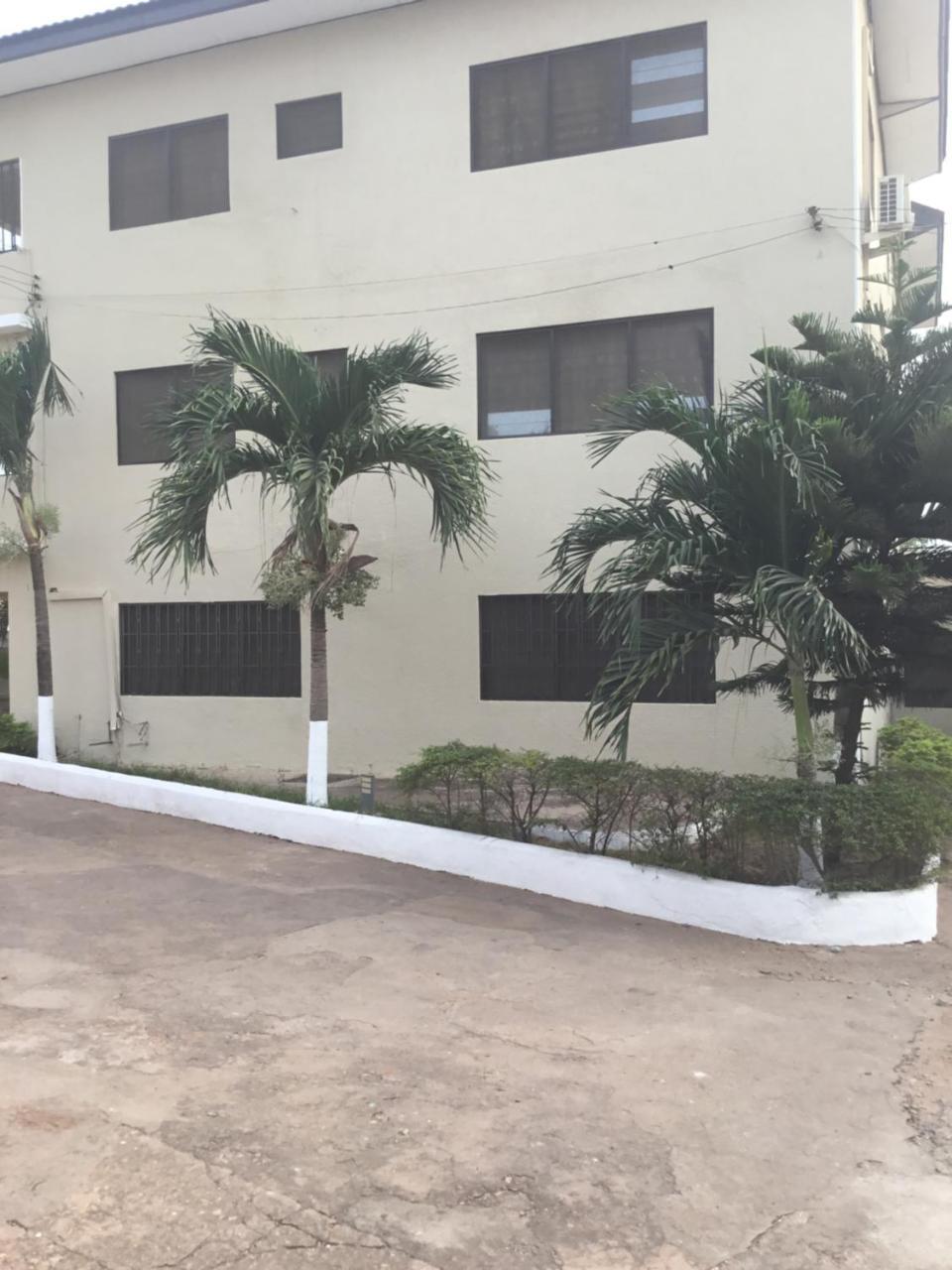 Jenos Hotels Accra Esterno foto