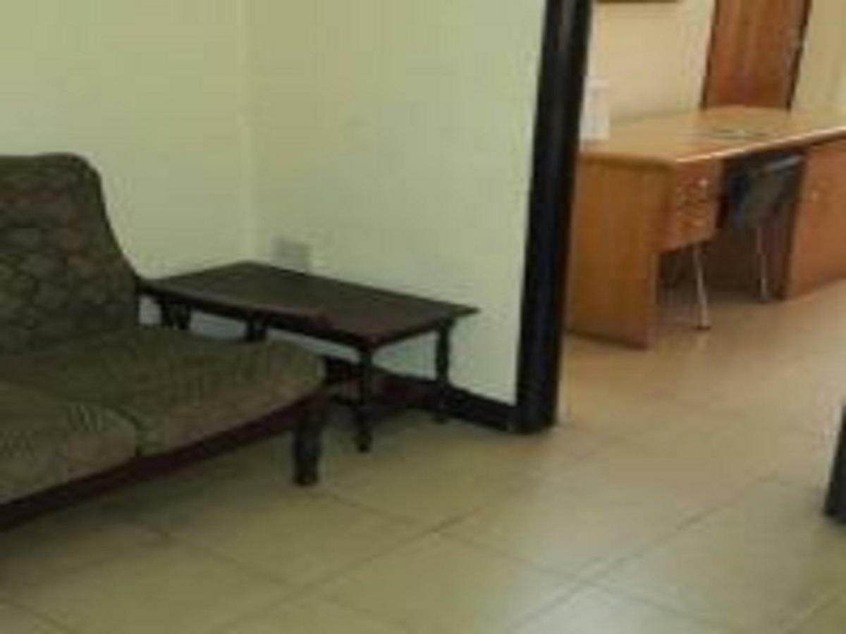 Jenos Hotels Accra Esterno foto